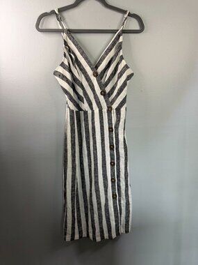 Love Tree Striped Black & White Sleeveless Button-Down Sundress With Adjustable